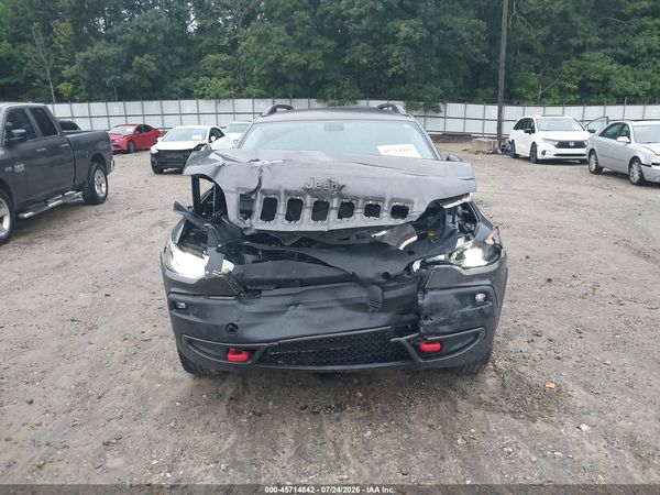 2019 JEEP CHEROKEE TRAILHAWK 4X4