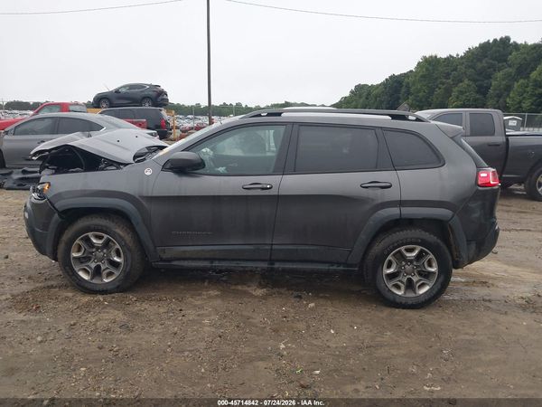 2019 JEEP CHEROKEE TRAILHAWK 4X4
