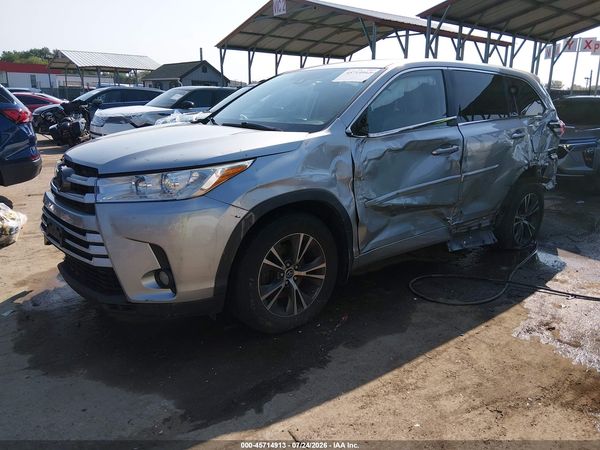 2018 TOYOTA HIGHLANDER LE PLUS