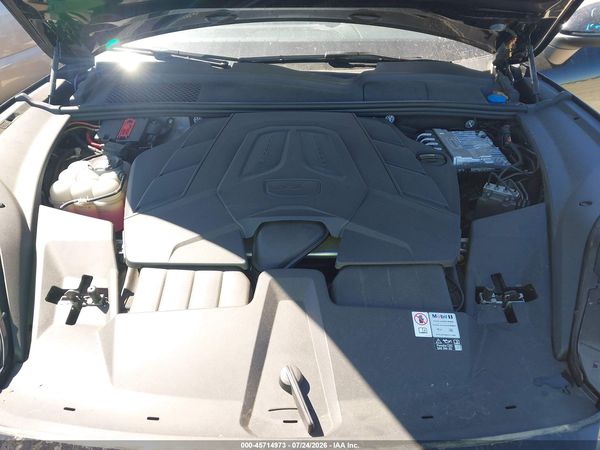 2024 PORSCHE CAYENNE