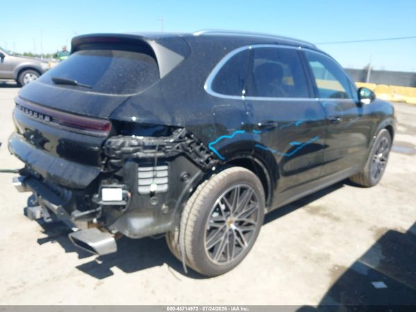 2024 PORSCHE CAYENNE