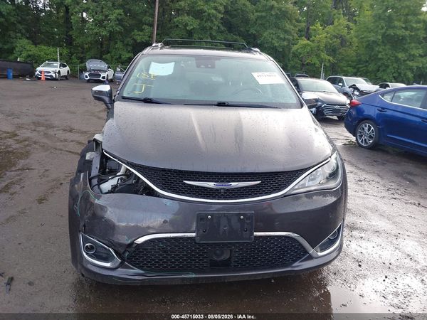 2019 CHRYSLER PACIFICA LIMITED