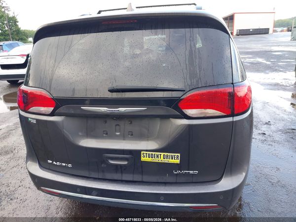 2019 CHRYSLER PACIFICA LIMITED