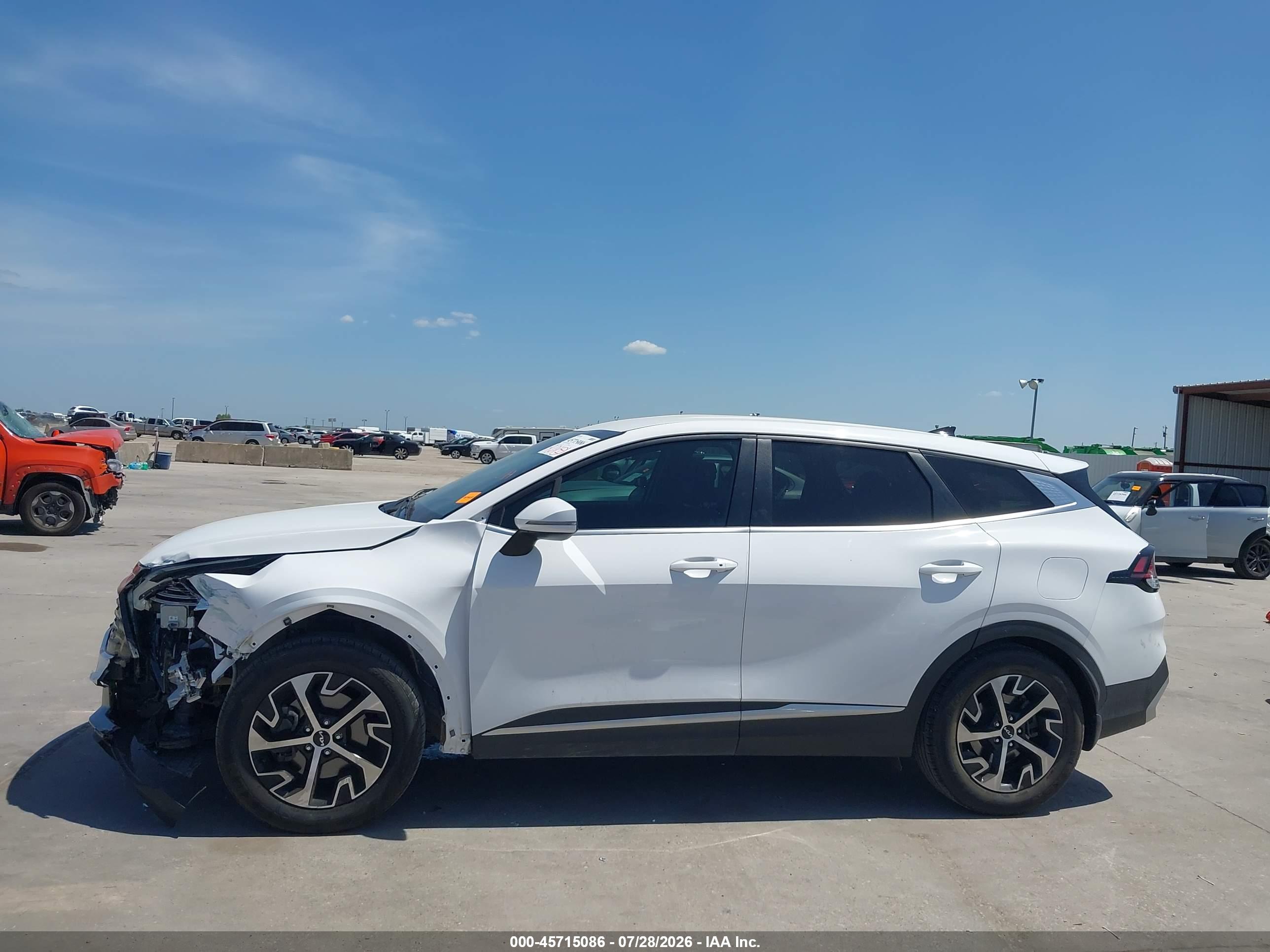 2023 KIA SPORTAGE EX