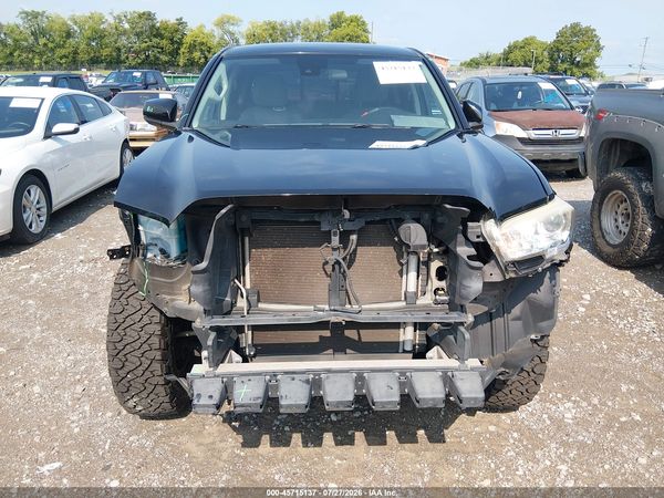 2019 TOYOTA TACOMA SR