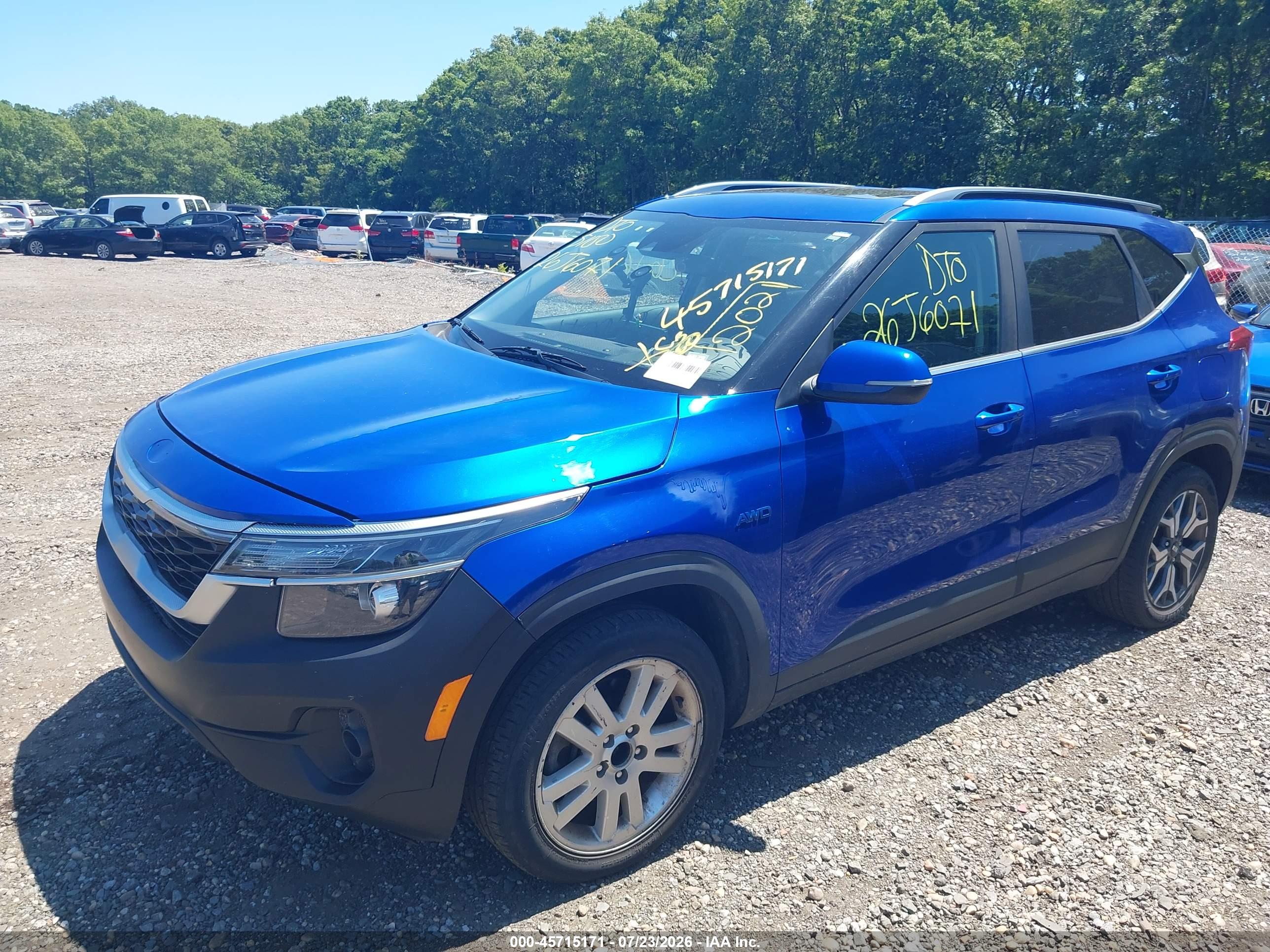 2021 KIA SELTOS EX