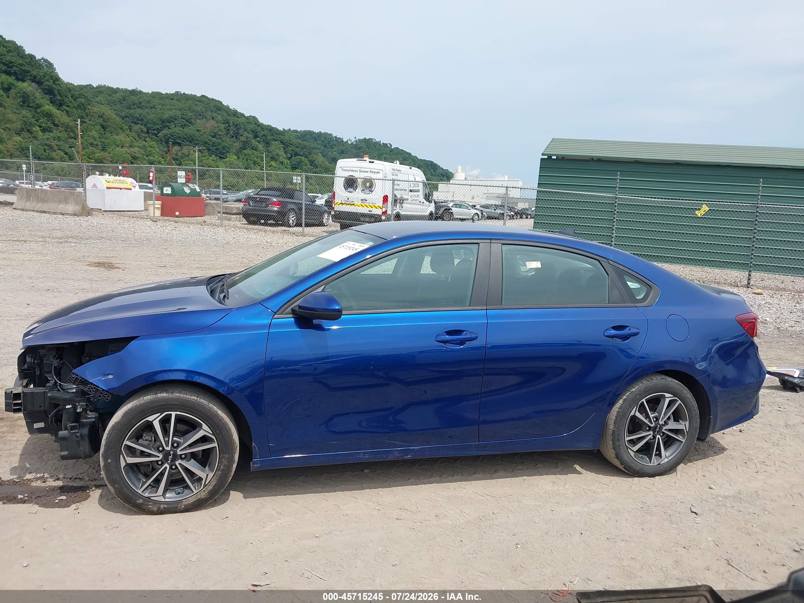 2022 KIA FORTE LXS