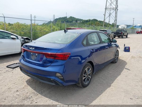 2022 KIA FORTE LXS