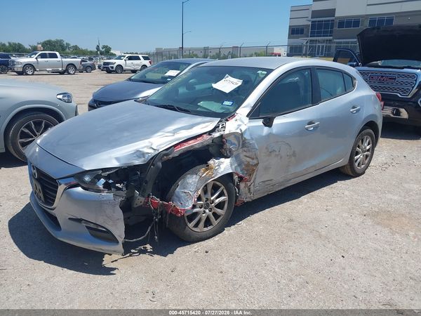 2017 MAZDA MAZDA3 SPORT