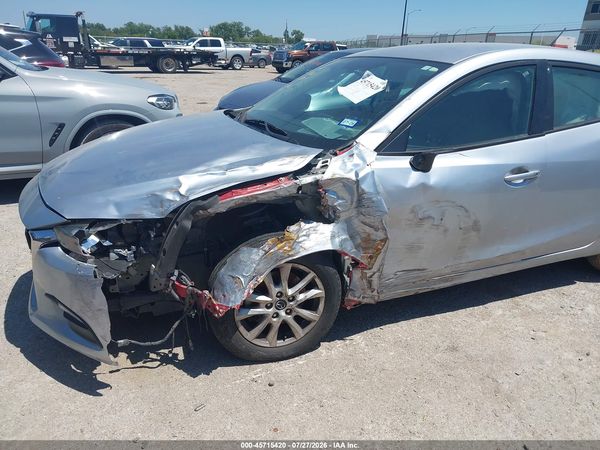 2017 MAZDA MAZDA3 SPORT