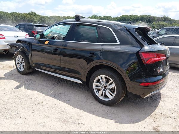2020 AUDI Q5 quattro Premium