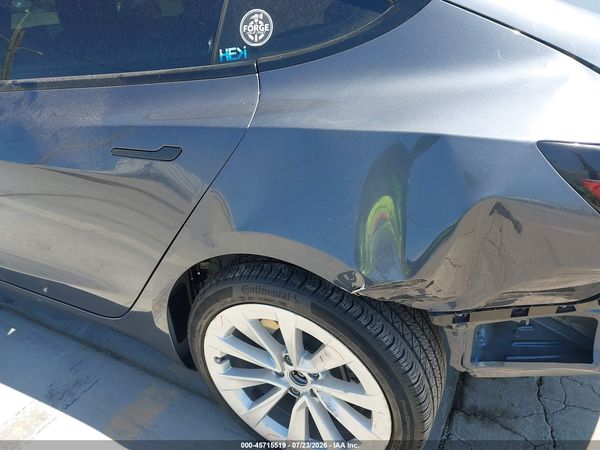 2022 TESLA MODEL 3 REAR-WHEEL DRIVE