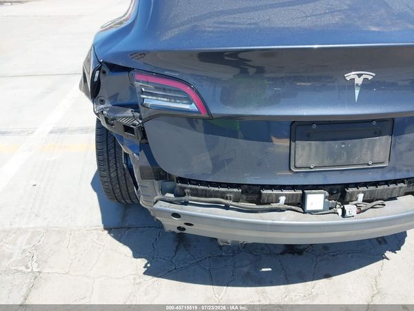 2022 TESLA MODEL 3 REAR-WHEEL DRIVE