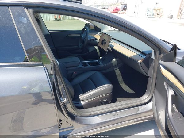 2022 TESLA MODEL 3 REAR-WHEEL DRIVE