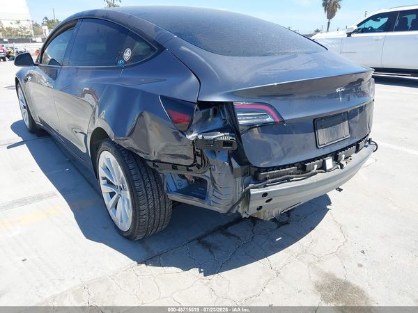 2022 TESLA MODEL 3 REAR-WHEEL DRIVE
