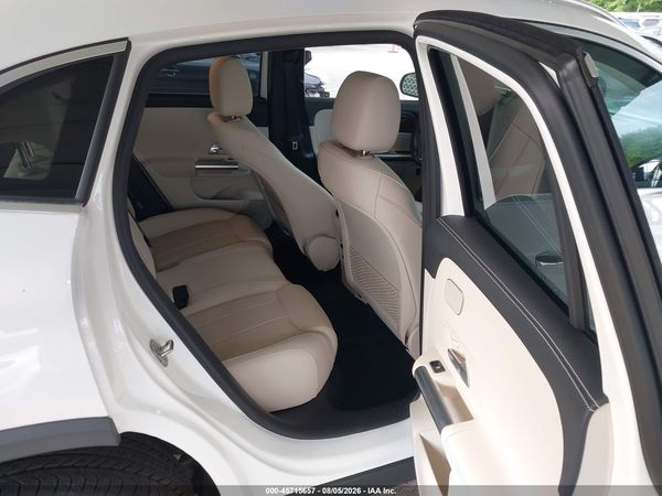 2023 MERCEDES-BENZ GLA 250 4MATIC