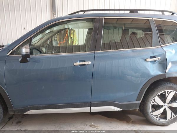 2019 SUBARU FORESTER TOURING — I117