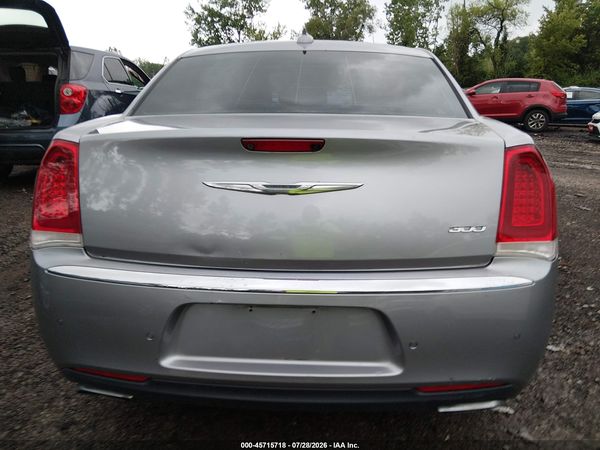 2015 CHRYSLER 300 LIMITED
