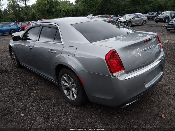 2015 CHRYSLER 300 LIMITED