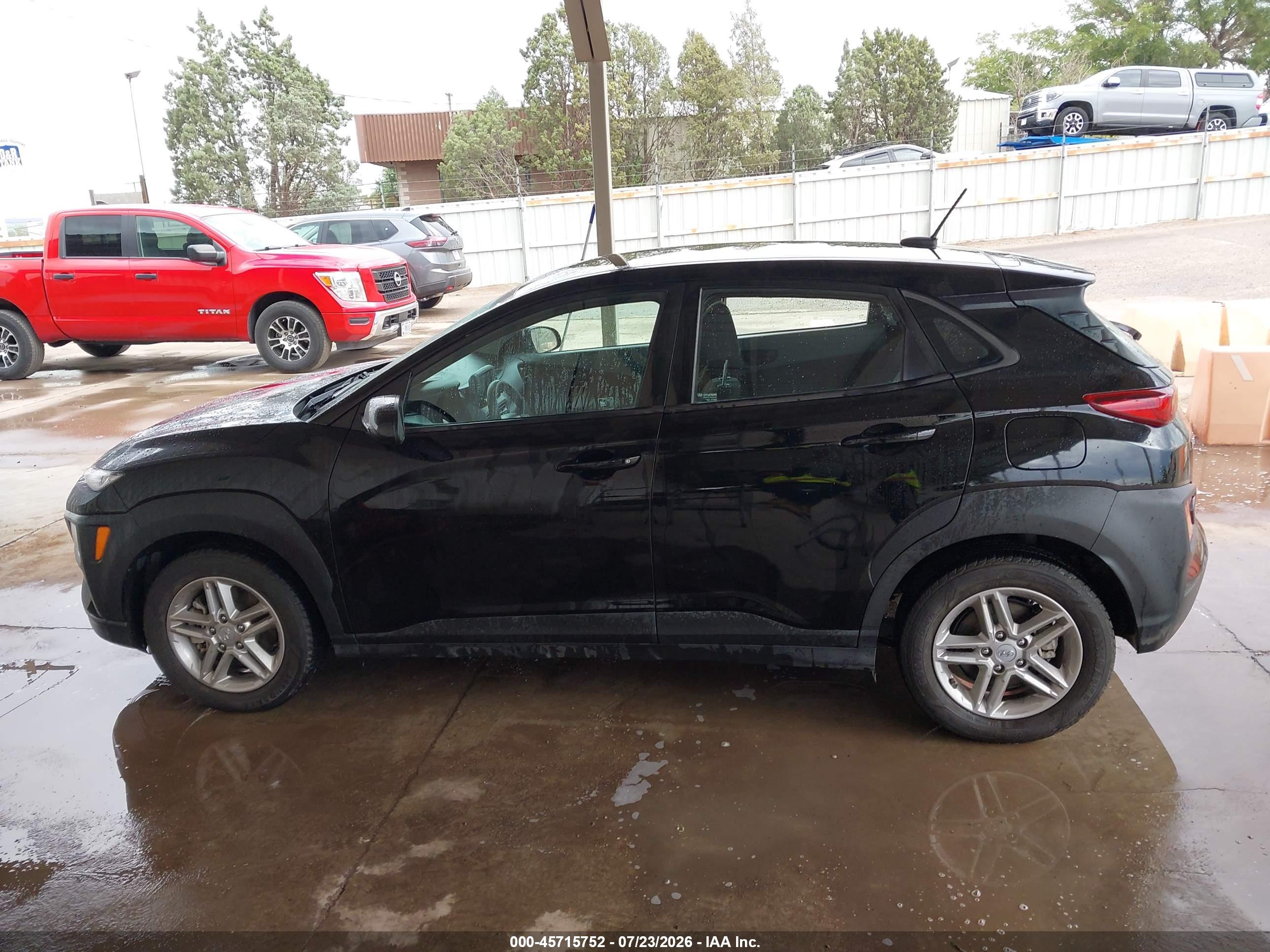 2021 HYUNDAI KONA SE