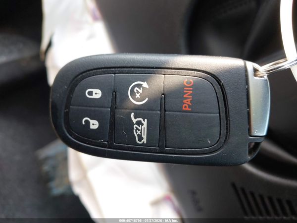 2023 JEEP CHEROKEE ALTITUDE LUX 4X4