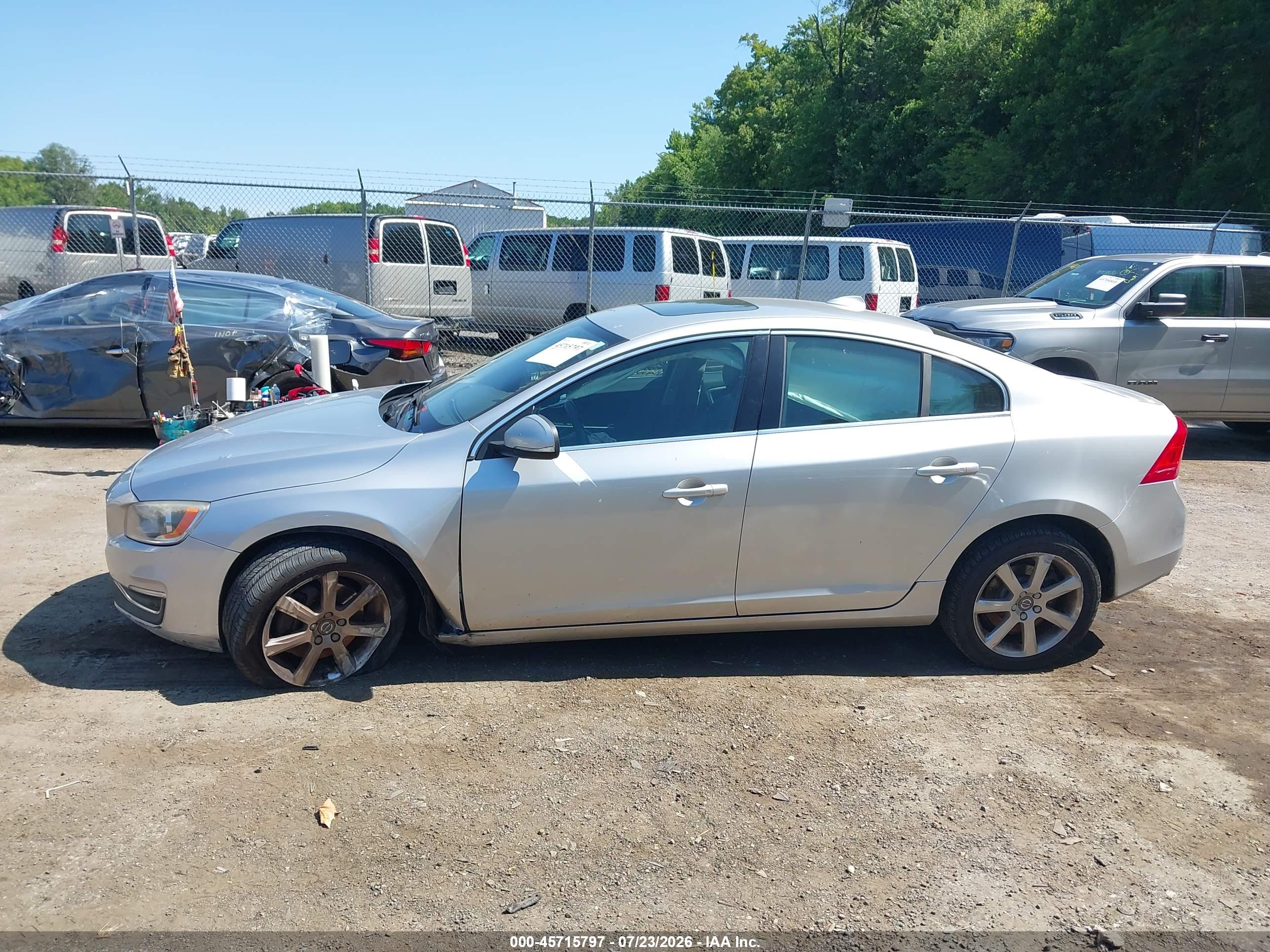 2016 VOLVO S60 T5 PREMIER