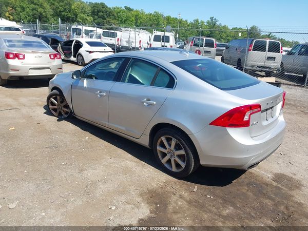 2016 VOLVO S60 T5 PREMIER