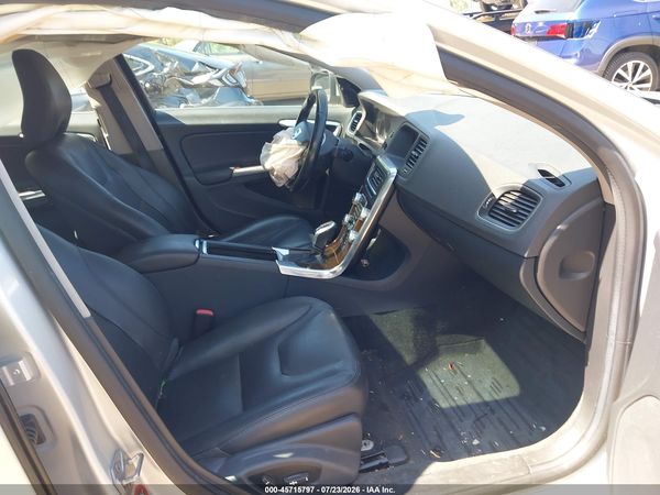 2016 VOLVO S60 T5 PREMIER