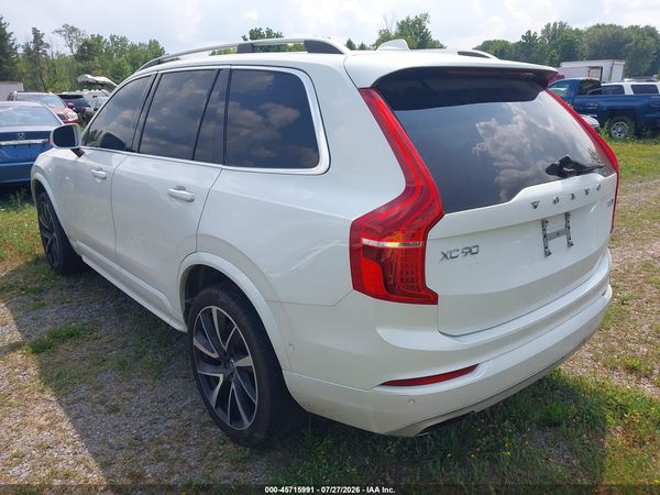 2018 VOLVO XC90 T6 MOMENTUM