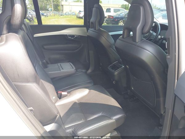 2018 VOLVO XC90 T6 MOMENTUM