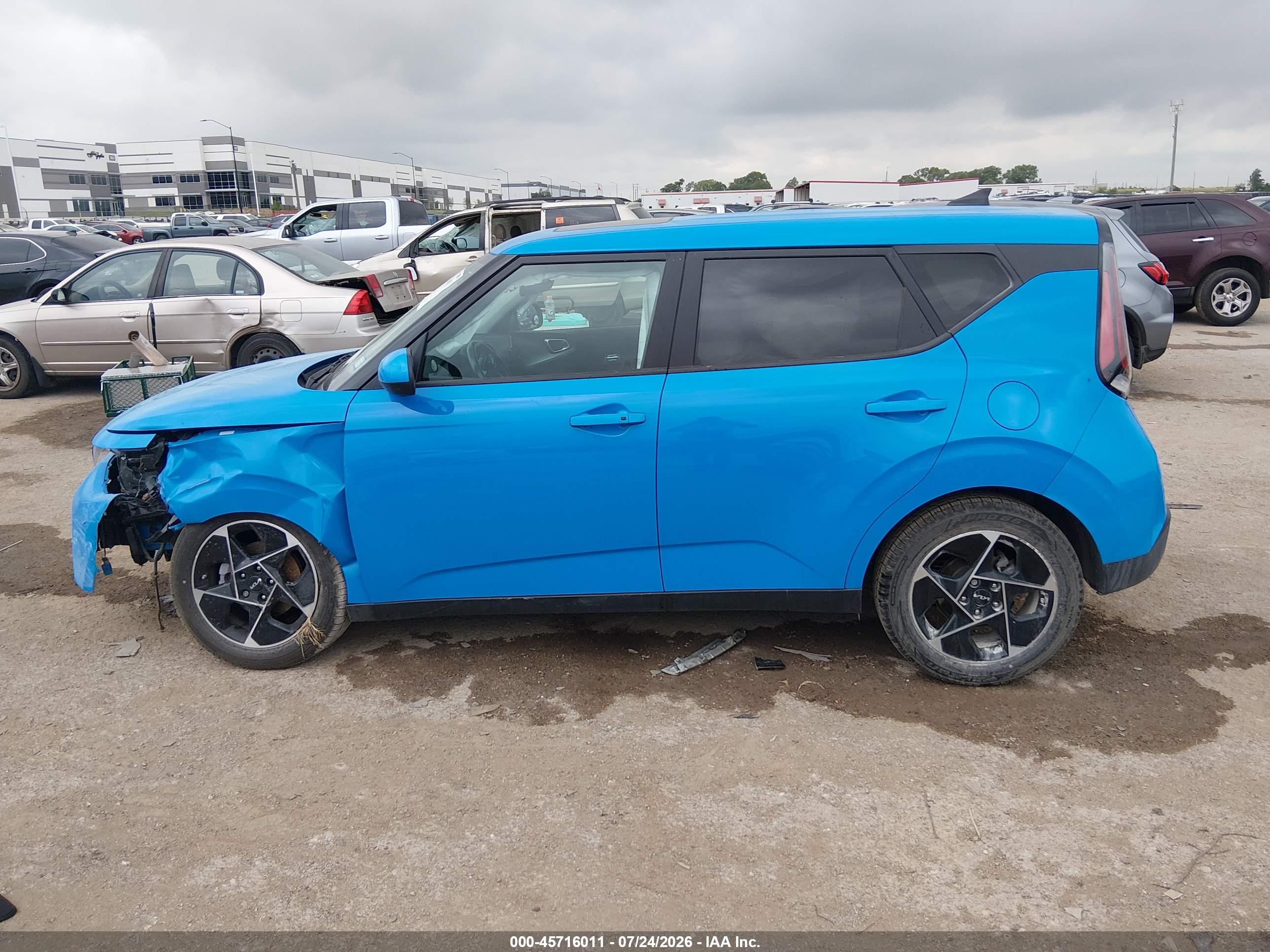 2025 KIA SOUL EX