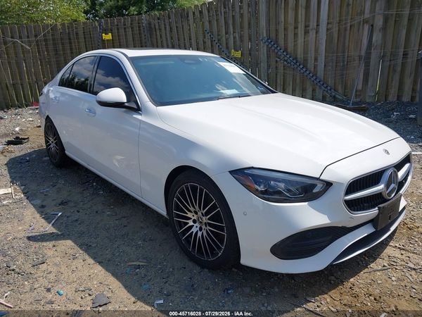 2024 MERCEDES-BENZ C 300