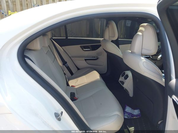 2024 MERCEDES-BENZ C 300