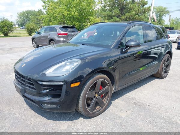 2017 PORSCHE MACAN GTS