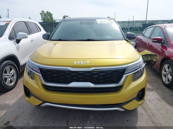 2023 KIA SELTOS S