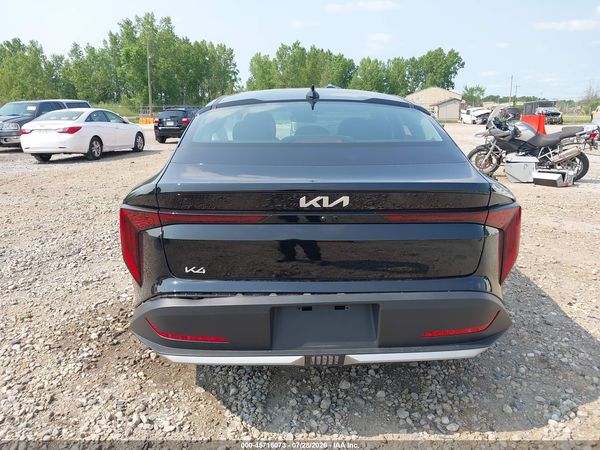 2025 KIA K4 LXS