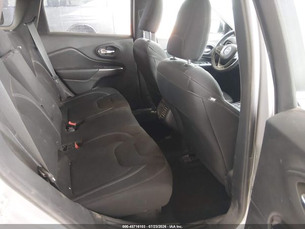 2019 JEEP CHEROKEE LATITUDE 4X4