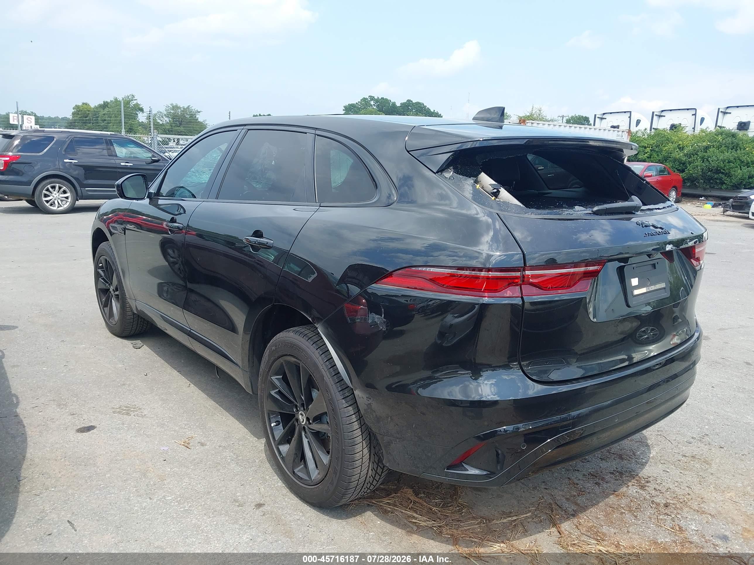 2025 JAGUAR F-PACE