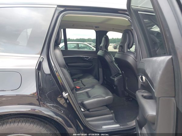 2020 VOLVO XC90 T6 MOMENTUM 7 PASSENGER
