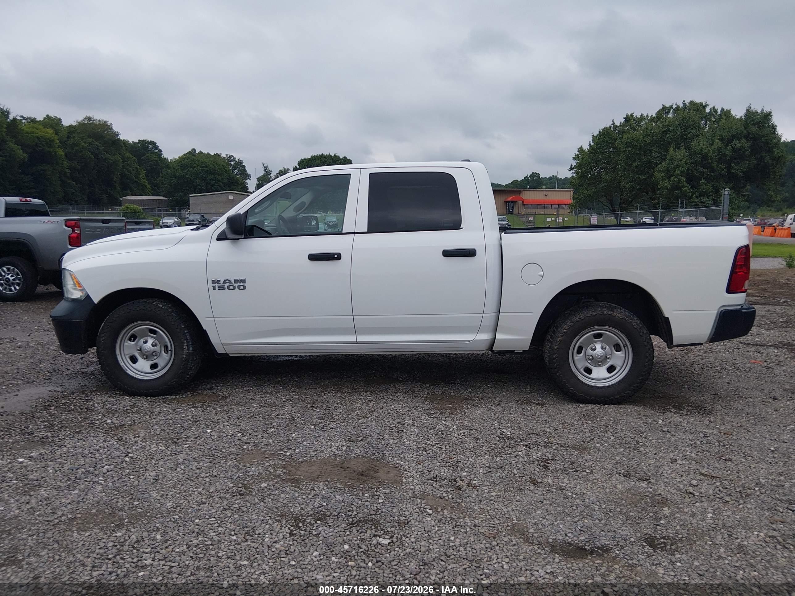 2018 RAM 1500 TRADESMAN  4X4 5'7 BOX