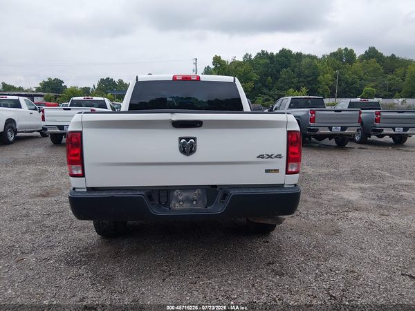 2018 RAM 1500 TRADESMAN  4X4 5'7 BOX
