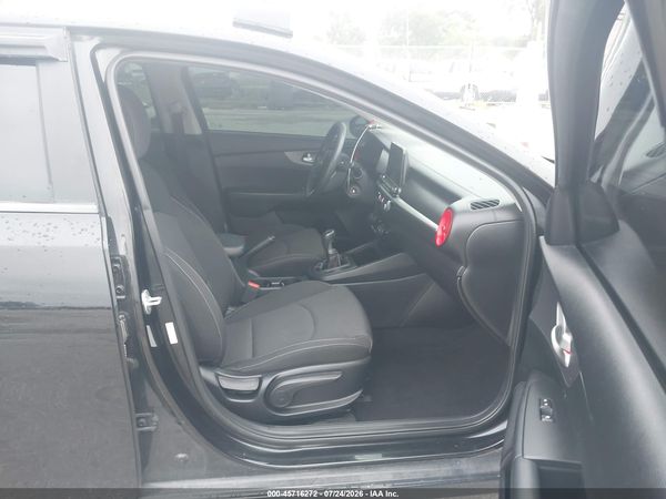 2019 KIA FORTE FE
