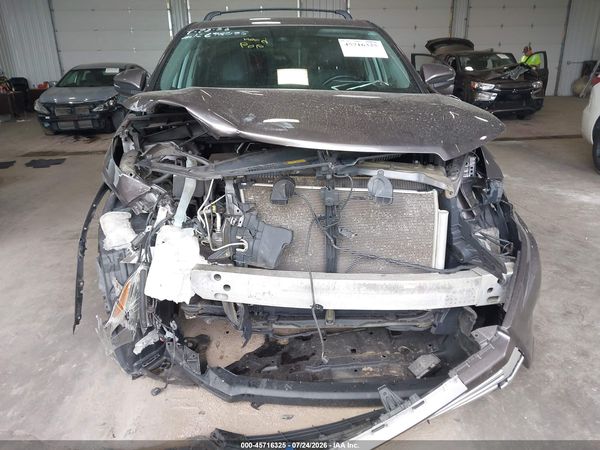 2019 TOYOTA HIGHLANDER LE PLUS