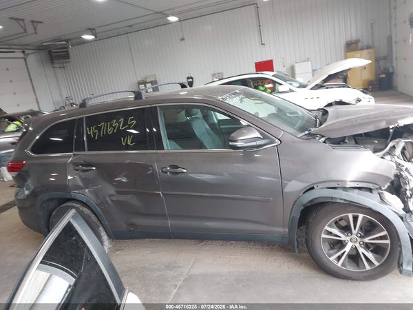 2019 TOYOTA HIGHLANDER LE PLUS