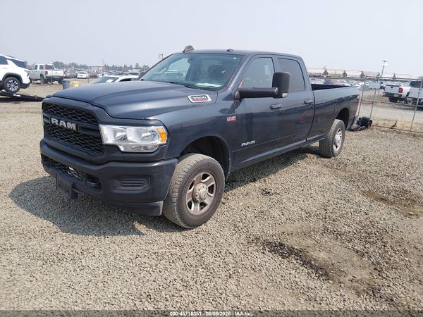 2020 RAM 3500 TRADESMAN  4X4 8' BOX