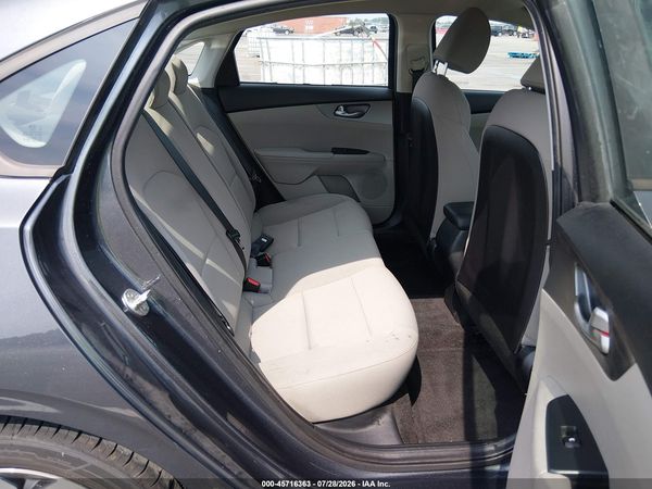 2019 KIA FORTE LXS