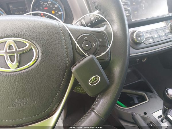 2017 TOYOTA RAV4 XLE