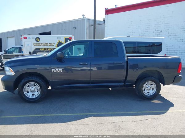2017 RAM 1500 TRADESMAN  4X4 5'7 BOX