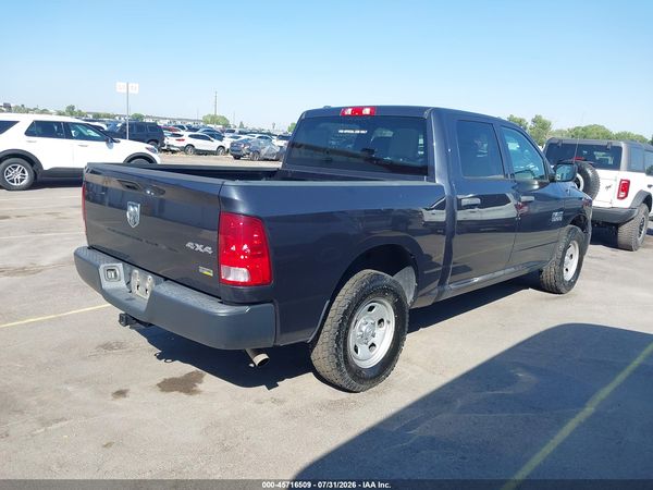 2017 RAM 1500 TRADESMAN  4X4 5'7 BOX