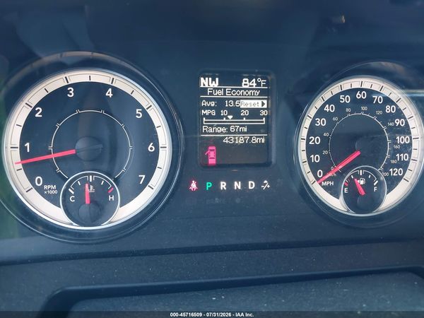 2017 RAM 1500 TRADESMAN  4X4 5'7 BOX